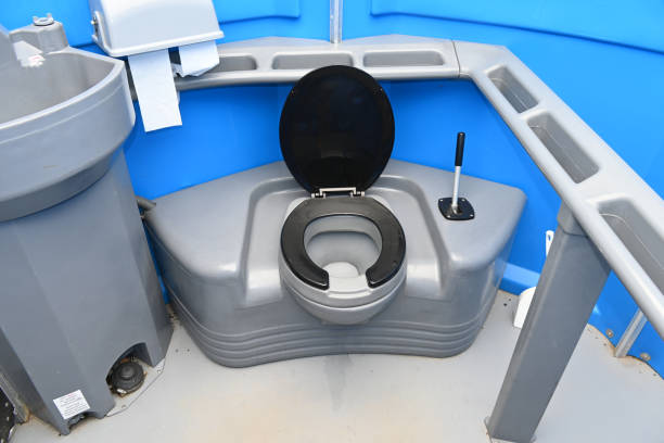 Best Affordable portable toilet rental  in Avon, MN